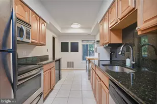 5802 Nicholson Ln, Rockville, MD 20852 - Photo 1