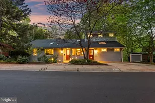 7111 Braeburn Pl, Bethesda, MD 20817 - Photo 1