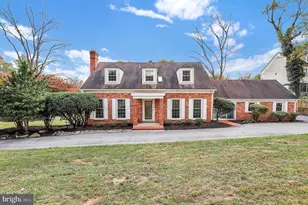 9425 Falls Rd, Potomac, MD 20854 - Photo 1