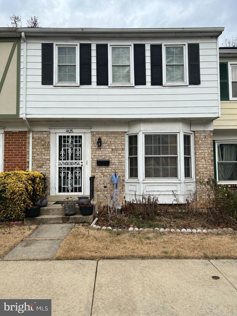 4126 Hanson Oaks Dr, Hyattsville, MD 20784 MLS MDPG2031506 Coldwell