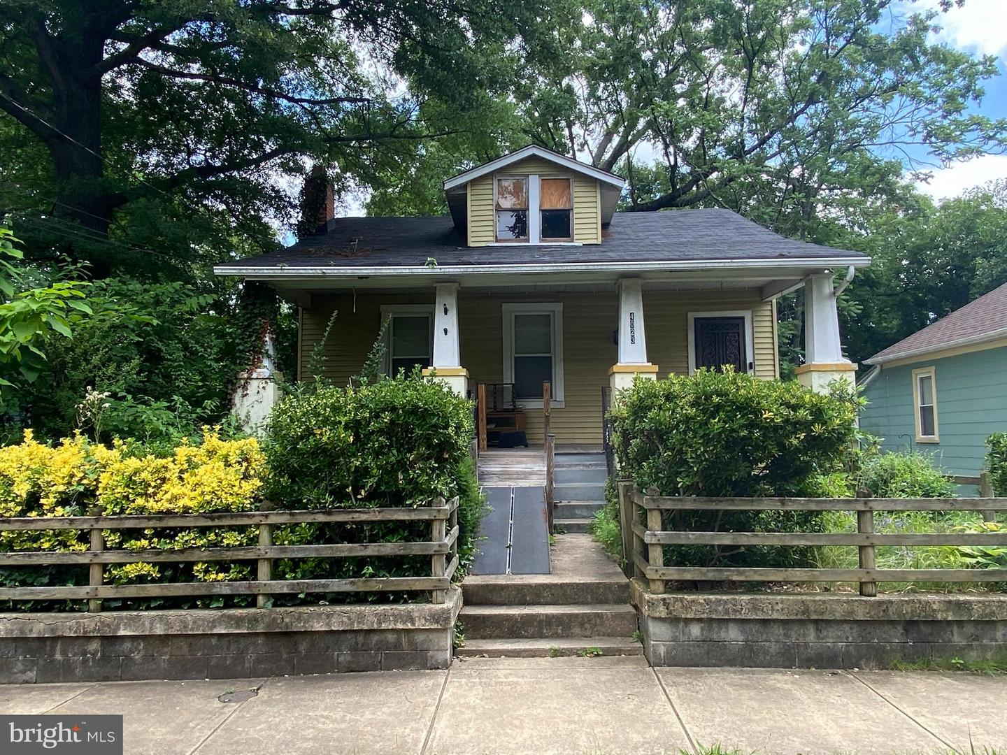 4023 35th St, Mount Rainier, MD 20712 MLS MDPG2051562 Coldwell Banker