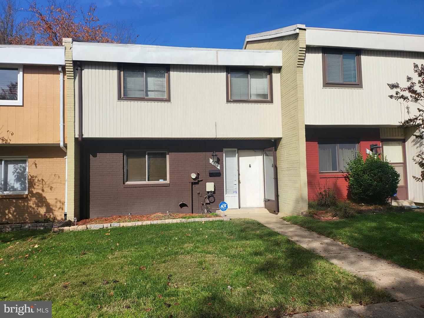 8726 Brae Brooke Dr, Lanham, MD 20706 MLS MDPG2062580 Coldwell Banker