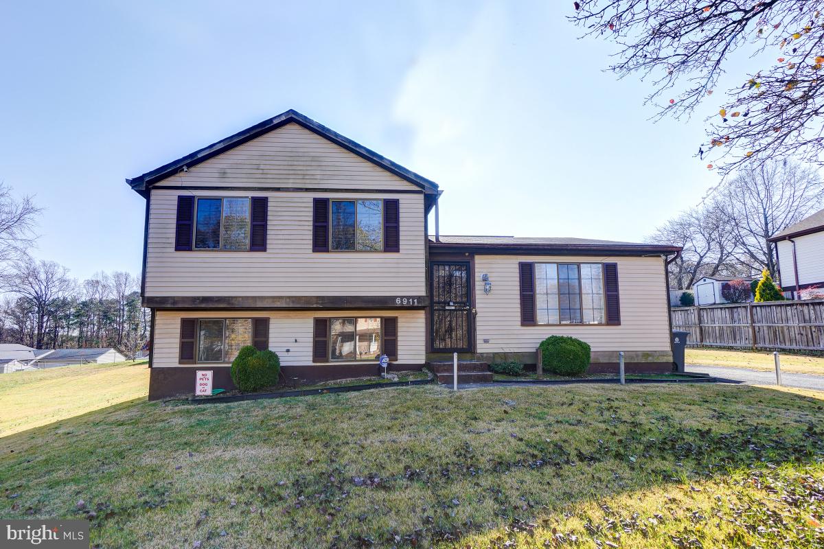 6911 Killarney St, Clinton, MD 20735 MLS MDPG2063570 Coldwell Banker