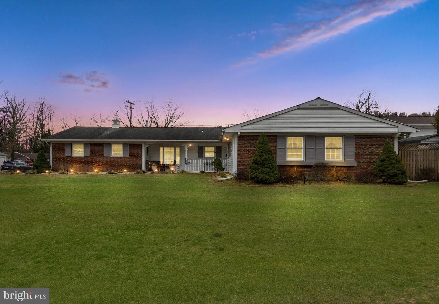 13207 Iris Ct, Bowie, MD 20715 MLS MDPG2067962 Coldwell Banker