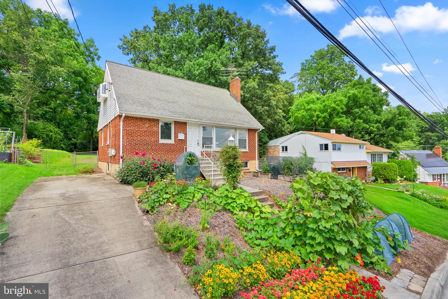 10415 Truxton Rd, Adelphi, MD 20783 MLS MDPG2085230 Coldwell Banker