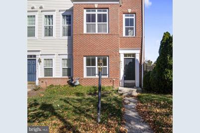 5628 Auth Way, Suitland, MD 20746 - Photo 1