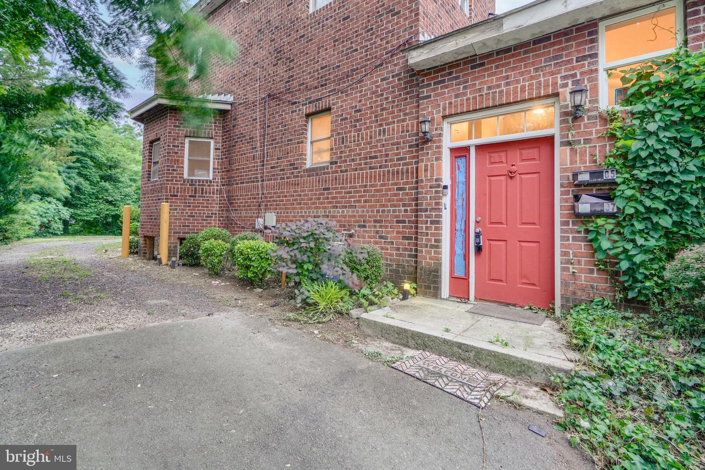 5207 Annapolis Rd, Bladensburg, MD 20710 MLS MDPG2115520 Coldwell