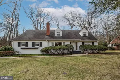 7004 Wells Parkway, University Park, MD 20782 - Photo 1