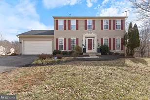8915 Della Ln, Fort Washington, MD 20744 - Photo 1