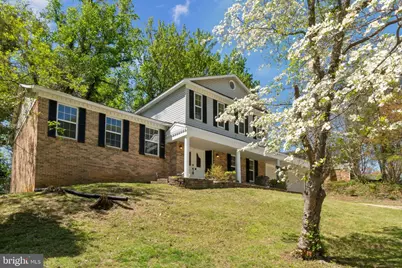 908 Queens Terrace, Fort Washington, MD 20744 - Photo 1