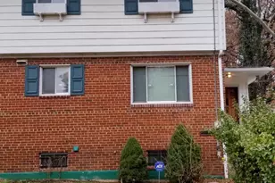 836 Booker Dr, Capitol Heights, MD 20743 - Photo 1