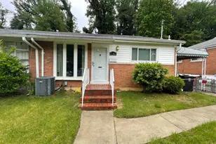 3208 28th Pkwy, Temple Hills, MD 20748 - Photo 1