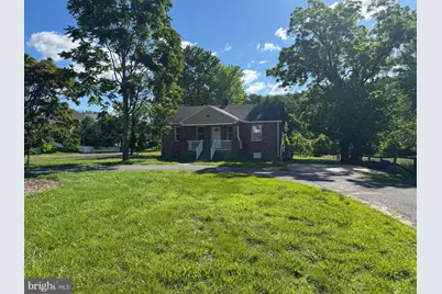 910 Rollins Avenue, Capitol Heights, MD 20743 - Photo 1