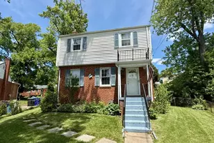 9733 Narragansett Pkwy, College Park, MD 20740 - Photo 1