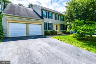 11212 Snowden Pond Rd, Laurel, MD 20708 - Photo 1