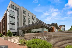 145 Riverhaven Dr, Oxon Hill, MD 20745 - Photo 1