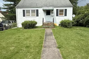 145 S Huron Dr, Oxon Hill, MD 20745 - Photo 1