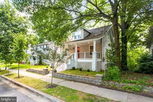 4310 30th St, Mount Rainier, MD 20712 - Photo 1