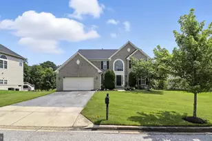 13511 Bermingham Manor Dr, Laurel, MD 20708 - Photo 1