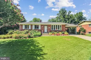 7404 Sweetbriar Dr, College Park, MD 20740 - Photo 1