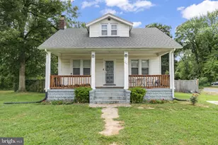 5815 Robin Ln, Suitland, MD 20746 - Photo 1