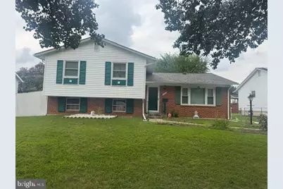 6556 Princess Garden Parkway, Lanham, MD 20706 - Photo 1