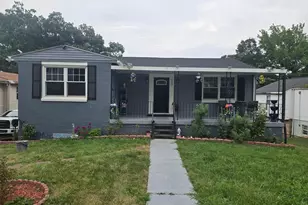 909 Cypresstree Pl, Capitol Heights, MD 20743 - Photo 1