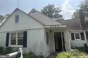 6923 Standish Dr, Hyattsville, MD 20784 - Photo 1