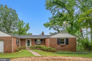 9907 Indian Queen Point Rd, Fort Washington, MD 20744 - Photo 1