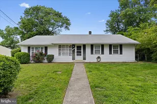 6917 Jarrett Ave, Oxon Hill, MD 20745 - Photo 1