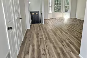 7001 Migliori Ct, District Heights, MD 20747 - Photo 3