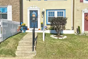 7612 Green Willow Ct, Landover, MD 20785 - Photo 1