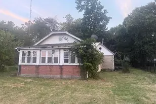 5517 Walker Mill Rd, Capitol Heights, MD 20743 - Photo 1