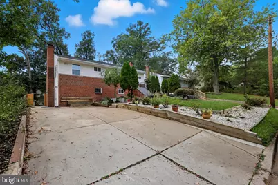 5117 Hollywood Road, College Park, MD 20740 - Photo 1