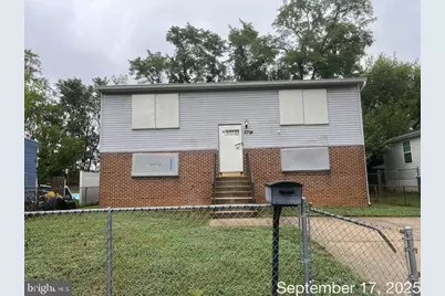 5704 L, Fairmount Heights, MD 20743 - Photo 1