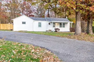 822 Warburton Ln, Fort Washington, MD 20744 - Photo 1