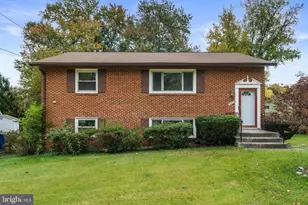 1804 Brewton Ct, District Heights, MD 20747 - Photo 1