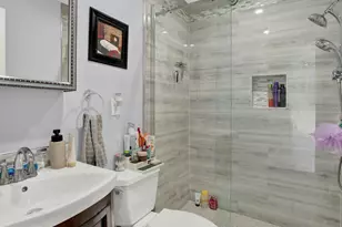 5610 Decatur Pl, Hyattsville, MD 20781 - Photo 9