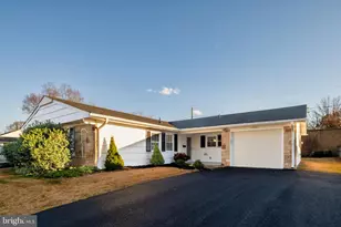 12507 Kemmerton Ln, Bowie, MD 20715 - Photo 1