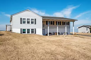 3007 Love Point Rd, Stevensville, MD 21666 - Photo 1