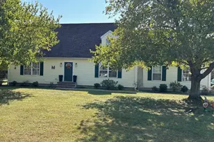 300 Malcolm Dr, Centreville, MD 21617 - Photo 1