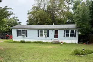 218 3rd St, Crumpton, MD 21628 - Photo 1