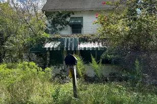 26917 Clifton Mister Rd, Crisfield, MD 21817 - Photo 1