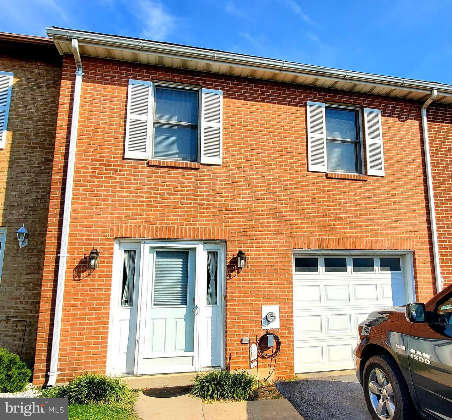 17932 Clubhouse Dr, Hagerstown, MD 21740 MLS MDWA2002718 Coldwell