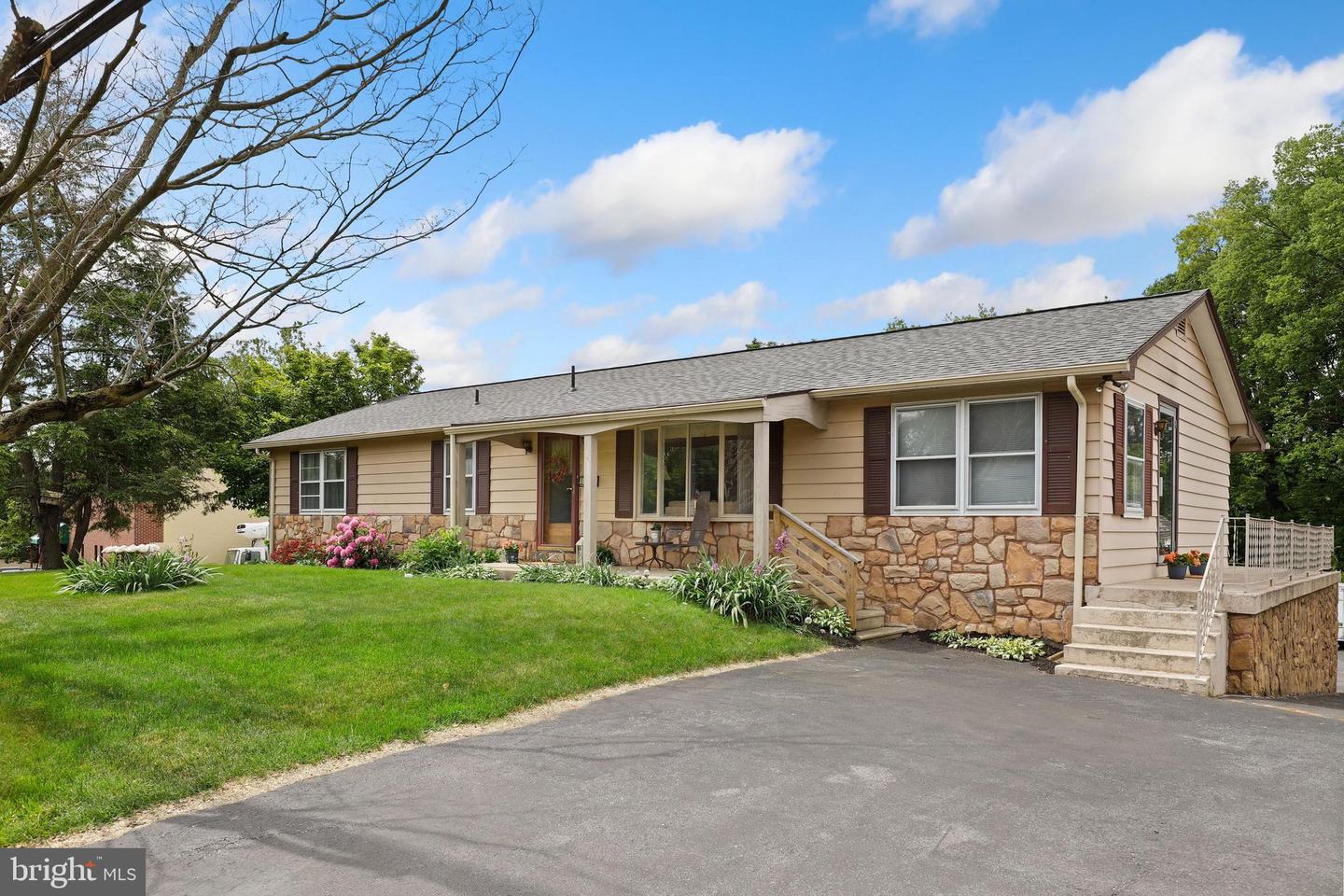 1039 Mt Aetna Rd, Hagerstown, MD 21740 MLS MDWA2015128 Coldwell Banker