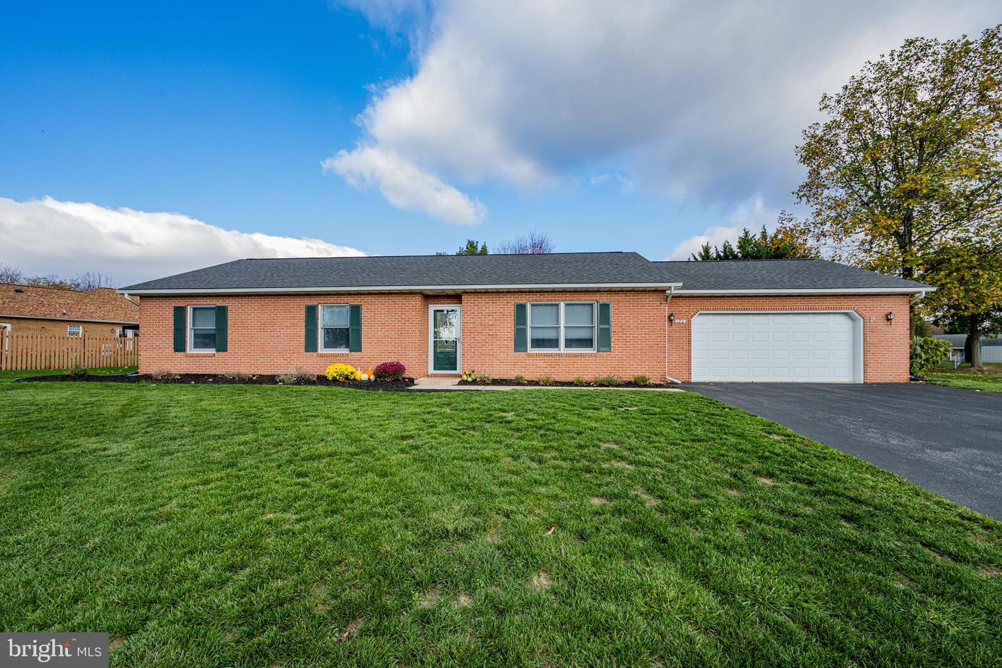 100 S Valley Dr, Hagerstown, MD 21740 MLS MDWA2018640 Coldwell Banker