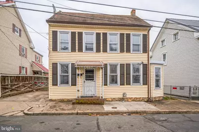 48 Elizabeth Street, Hagerstown, MD 21740 - Photo 1