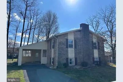 405 E Magnolia Avenue, Hagerstown, MD 21742 - Photo 1