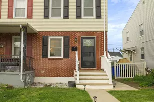 313 Radcliffe Ave, Hagerstown, MD 21740 - Photo 1