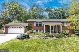 18205 Candlewood Ln, Hagerstown, MD 21740 - Photo 1